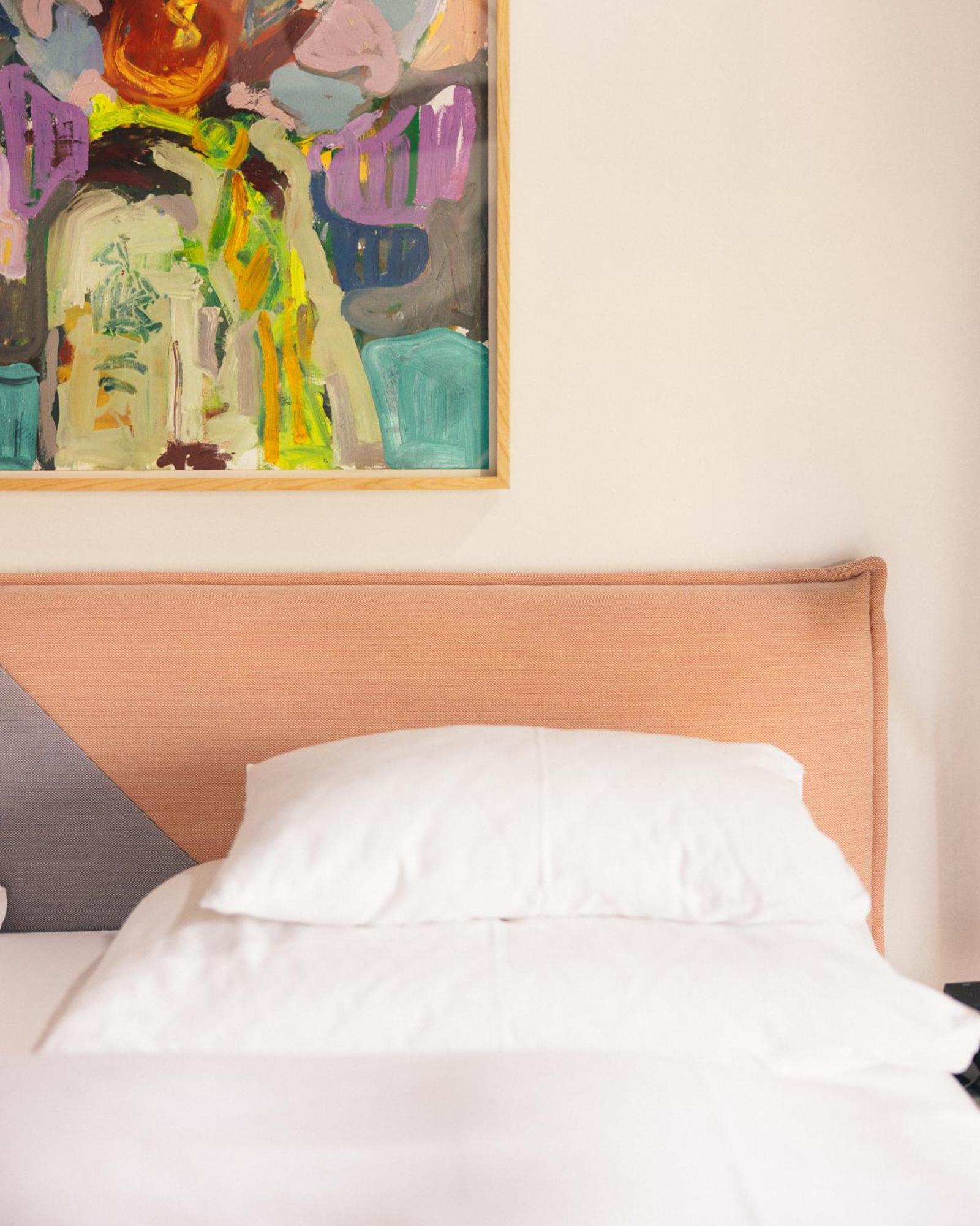 Kai 36 - Hotel Zwischen Fels Und Fluss Graz Exterior foto A body pillow